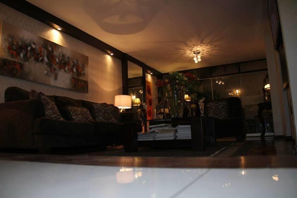 Hotel Las Condes Trujillo Exteriör bild